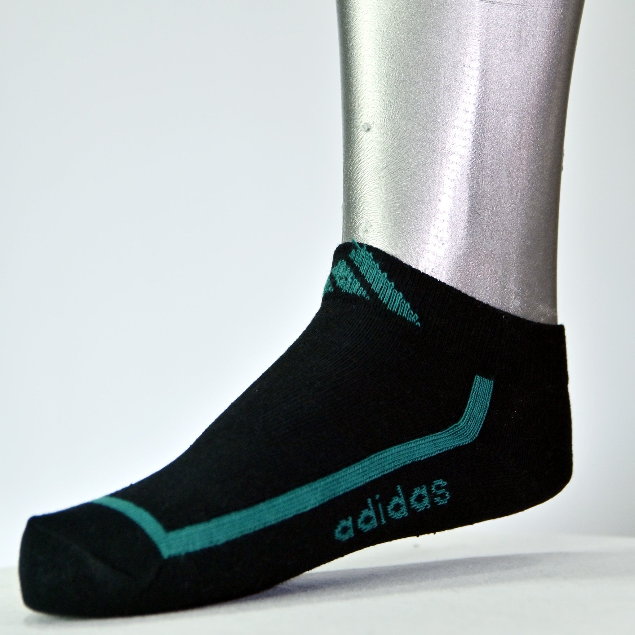 Adidas Low Cut Ankle Socks – 2 Pairs (Black & Grey)